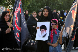 تشییع پیکر دو شهید گمنام دفاع مقدس در شیراز‎
