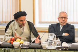 علی اصغر فانی وزیر آموزش و پرورش و سید مهدی خاموشی رئیس سازمان تبلیغات اسلامی