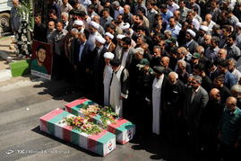تشییع پیکر شهید دفاع مقدس در سمنان‎

