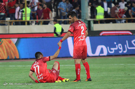 دیدار تیم های فوتبال پرسپولیس تهران و فولاد خوزستان
