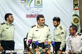 نشست خبری فرمانده ناجا به مناسبت روز خبرنگار
