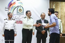 نشست خبری فرمانده ناجا به مناسبت روز خبرنگار
