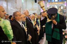 آئین آغاز جشن های دهه کرامت در قم‎
