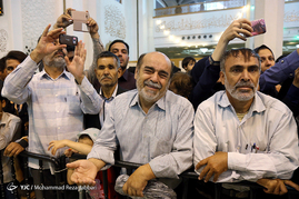 آئین آغاز جشن های دهه کرامت در قم‎
