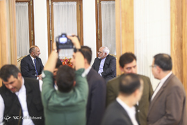 دیدار ظریف با مشاور امنیت ملی افغانستان