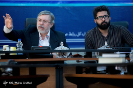 نشست مطبوعاتی مهندس سرخو
عضو و رئیس محترم کمیته حمل و نقل و ترافیک شورای اسلامی شهر تهران