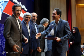 سی و ششمین سالروز تاسیس جهاد دانشگاهی