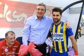 دیدار تیم های فوتبال گسترش فولاد و پرسپولیس

