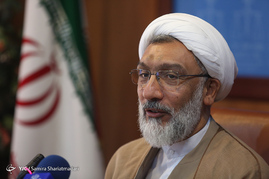 نشست صمیمانه ی وزیر دادگستری با اصحاب رسانه به مناسبت روز خبرنگار
