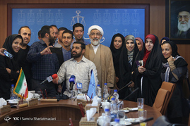 نشست صمیمانه ی وزیر دادگستری با اصحاب رسانه به مناسبت روز خبرنگار
