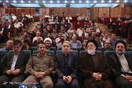 تجلیل از اصحاب رسانه در حوزه ی ایثار و مقاومت
