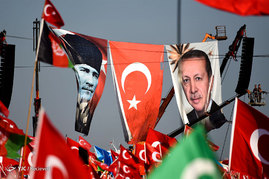 اجتماع بزرگ حامیان اردوغان در استانبول
