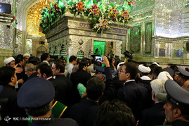 کاروان‌های زائران پیاده حرم شاهچراغ(ع)
