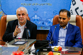 هادی اخلاقی فیض آثار مدیر عامل بانک ملت و سعید اوحدی رییس سازمان حج و زیارت