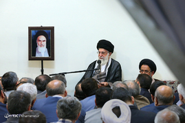 دیدار وزیر، معاونان و مدیران وزارت اطلاعات با رهبر معظم انقلاب