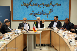گفتگوهای راهبردی مرکز الگوی اسلامی ایرانی پیشرفت با حضور دکتر محمدرضا عارف