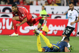 دیدار تیم های فوتبال پرسپولیس و صبا
