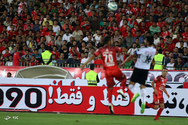 دیدار تیم های فوتبال پرسپولیس و صبا
