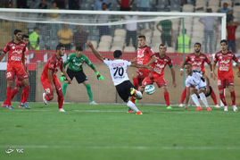 دیدار تیم های فوتبال پرسپولیس و صبا
