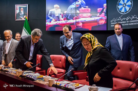 جلسه اتاق بازرگانی، صنایع، معادن و کشاورزی با وزیر بهداشت