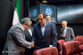 جلسه اتاق بازرگانی، صنایع، معادن و کشاورزی با وزیر بهداشت