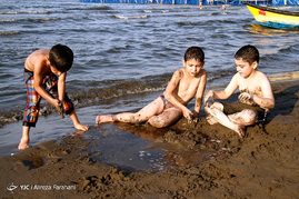 طرح شنای ساحل قو بندر انزلی