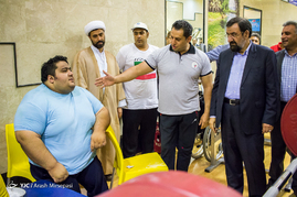 حضور دبیر مجمع تشخیص مصلحت نظام در تمرینات تیم ملی وزنه برداری پارالمپیک