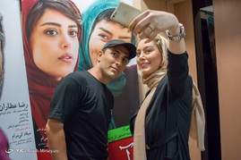 اکران مردمی فیلم آبنبات چوبی
