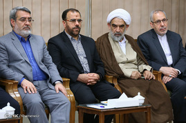 دیدار رئیس جمهور و اعضای هیأت دولت با رهبر معظم انقلاب
