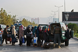 تیراندازی و انفجار انتحاری مقابل دانشگاه آمریکایی در کابل
