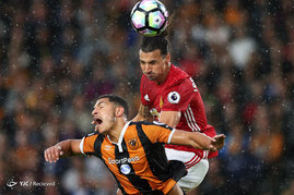 دیدار تیم های فوتبال منچستر یونایتد و هال سیتی
