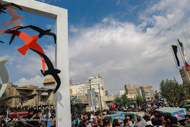 تشییع پیکر 5 شهید مدافع حرم در قم‎