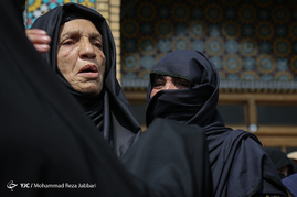 تشییع پیکر 5 شهید مدافع حرم در قم‎