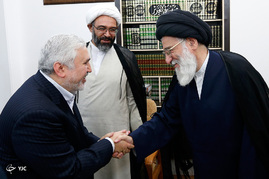 ديدار رئيس رسانه ملی با آیت الله هاشمی شاهرودی
