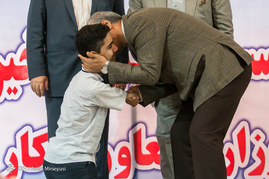 تجلیل از پزشکان سازمانهای تابع وزارت کار، تعاون و رفاه اجتماعی