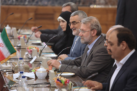 دیدار لاریجانی با رییس مجلس ملی فرانسه