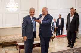دیدار محمد جواد ظریف با کلود بارتلون رئیس مجلس ملی فرانسه