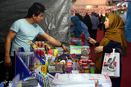 افتتاح نمایشگاه بوی عطر مهر 
