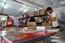 افتتاح نمایشگاه بوی عطر مهر 