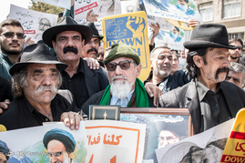 راهپیمایی نمازگزاران در سالگرد فاجعه منا