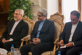 دیدار مشاور وزیر امور خارجه هند با ظریف