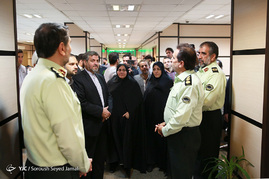 بازدید تعدادی از نمایندگان مجلس از مرکز فرماندهی نیروی انتظامی تهران بزرگ‎

