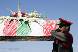 مراسم استقبال از سه شهید گمنام دوران دفاع مقدس - تبریز‎
