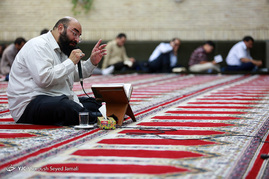 آغاز مراسم دعای عرفه در مسجد بلال