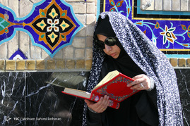 مراسم دعای عرفه در حرم مطهر رضوی	
