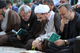 مراسم دعای عرفه در حرم مطهر رضوی
