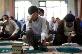 مراسم پرفیض دعای عرفه در دانشگاه امام صادق (ع)