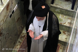 اقامه نمازعید سعید قربان در حرم امام رضا علیه السلام
