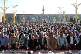 اقامه نمازعید سعید قربان در حرم امام رضا علیه السلام
