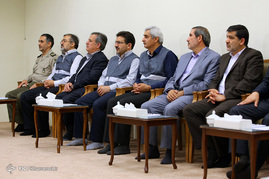 دیدار مسئولان ستاد سرشماری نفوس و مسکن با رهبر معظم انقلاب
